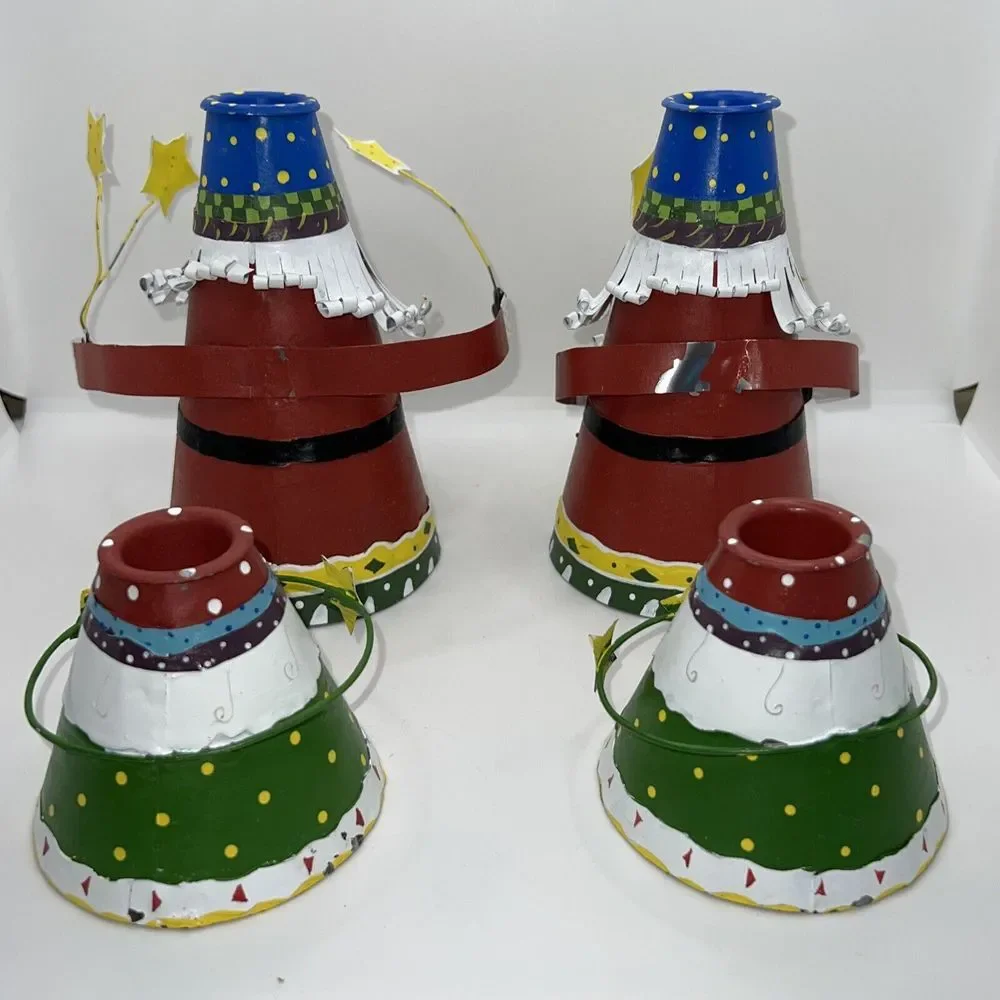 4 Vintage Christmas Cone-shaped Santa Metal Candle Holder Set Of‎ 4 w/Stars